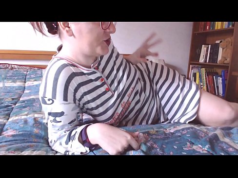 ❤️ Bu böyük qara xoruzu ağzına al kiçik qul Porno az.porngifer.ru