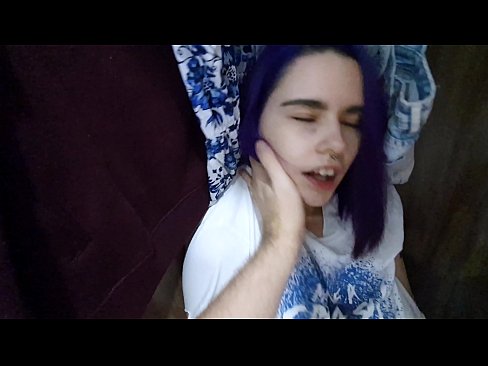 ❤️ Şkafda bacımı tapdım və ona cum kömək etdi Porno az.porngifer.ru